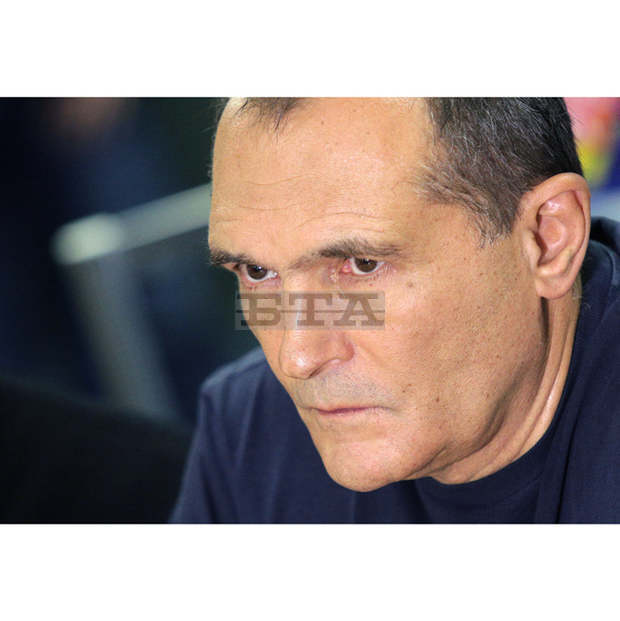 Божков: Не посягайте на мечката от Белица
