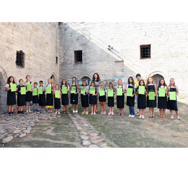 Във Видин млади творци наредиха художествена изложба в старинната крепост "Баба Вида"