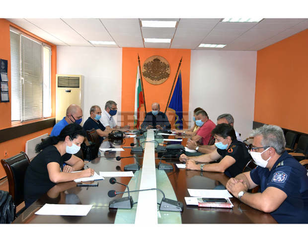 Във Видинско са констатирани огнища на Нюкясълска болест по птиците в два животновъдни обекта в село Гюргич