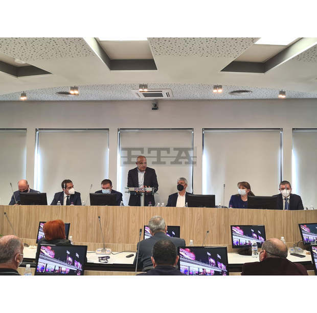 ГЕРБ: Запазваме нивата на данъците, повишаваме доходите, инвестираме допълнително в образованието и в здравеопазването