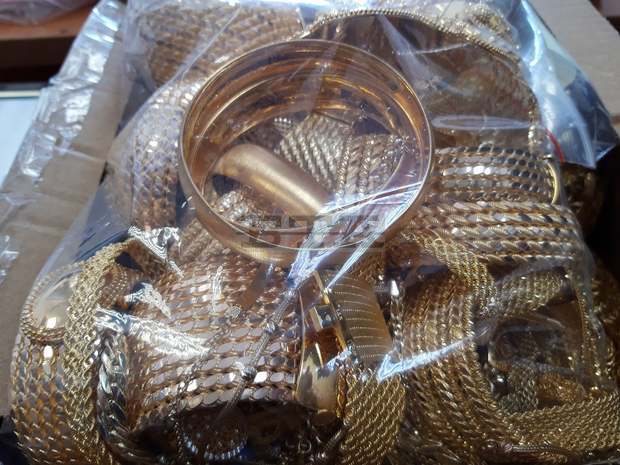 При проверки на "Капитан Андреево" са задържани над 2,6 кг. златни накити