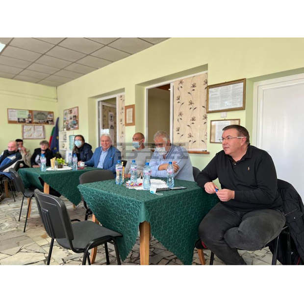 ГЕРБ предвижда 30 мобилни медицински екипа  в най-отдалечените населени места