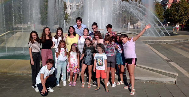 Най-новата песен в репертоара на плевенската ВГ "Арлекино" е отличена в национален фестивал