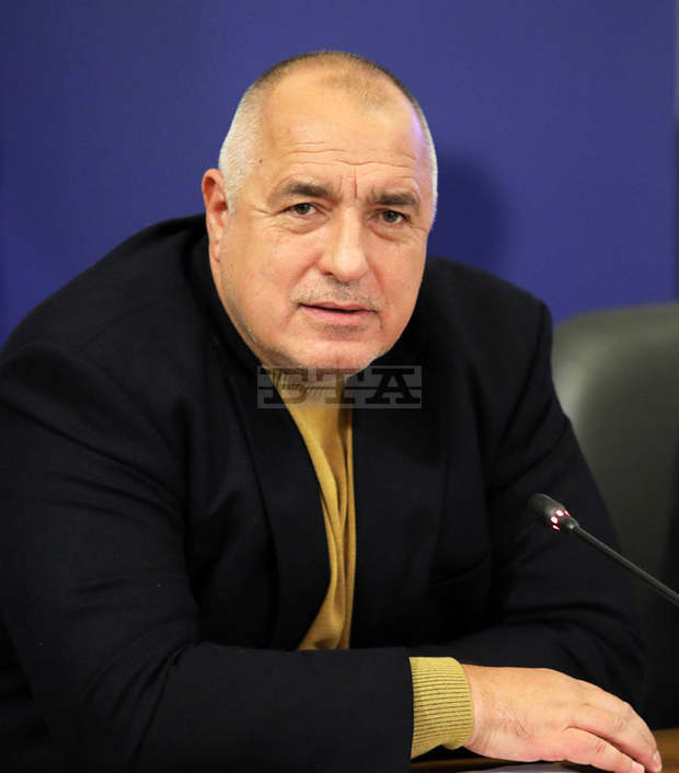 Бойко Борисов: Ако президентът счита, че извънредното положение е нещо различно от цял свят, да му наложи вето Бойко Борисов: Ако президентът счита, че извънредното положение е нещо различно от цял свят, да му наложи вето