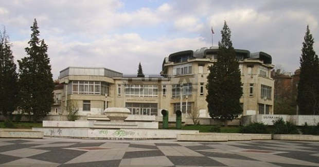 Жените, които посещават Градската библиотека в Асеновград, са два пъти повече от мъжете