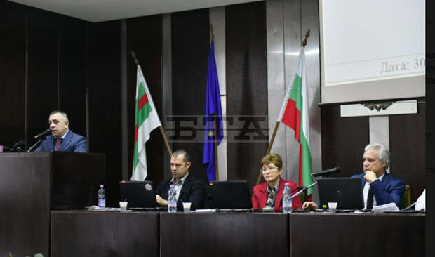 Бюджет от близо 118 милиона лева приеха сливенските общински съветници