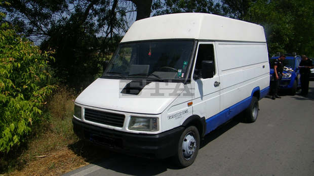 Автобус ще прибере учениците, карантинирани в Испания, в Нова Загора