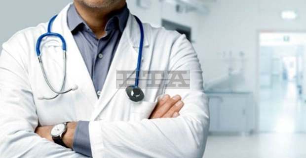 Студентки станаха доброволци в COVID-19 отделения в МБАЛ - Хасково