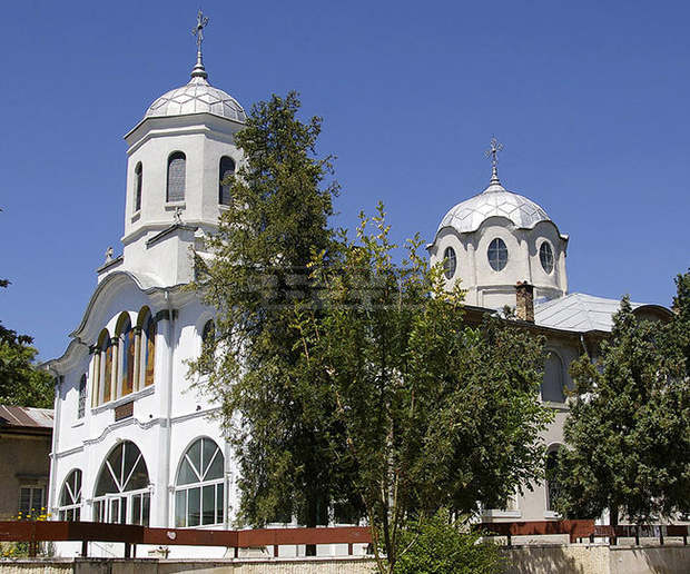 В Плевен е открита новата учебна година в неделното училище на храм "Св. Параскева"