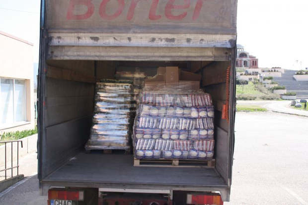 ГЕРБ-Сливен дари шест тона продукти на Общинската хранителна банка ГЕРБ-Сливен дари шест тона продукти на Общинската хранителна банка