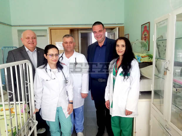Детско отделение в болницата в Кърджали получи медицинско оборудване от благотворителна кампания Детско отделение в болницата в Кърджали получи медицинско оборудване от благотворителна кампания