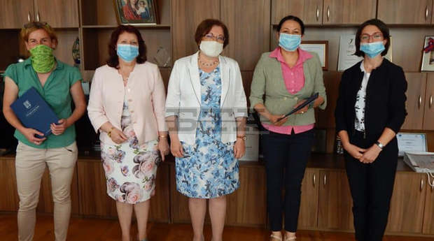 Директорите на музеи в Троян и Черни Осъм получиха своите нови договори