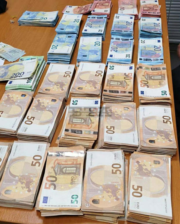 Прокуратурата разследва пренос на недекларирана валута за близо 200 000 лева на "Капитан Андреево"