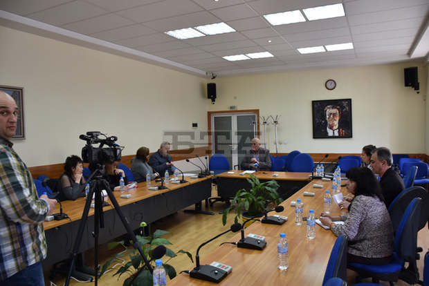 Пред изчерпване е капацитетът на гробищен парк "Скобелево" в Ловеч Пред изчерпване е капацитетът на гробищен парк "Скобелево" в Ловеч
