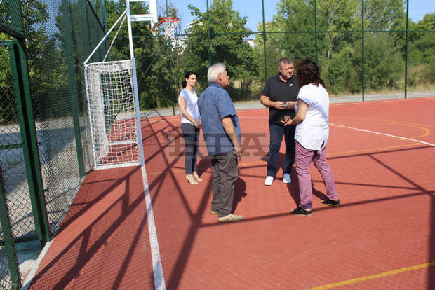 В Хасково три училища са с обновени спортни площадки и дворове