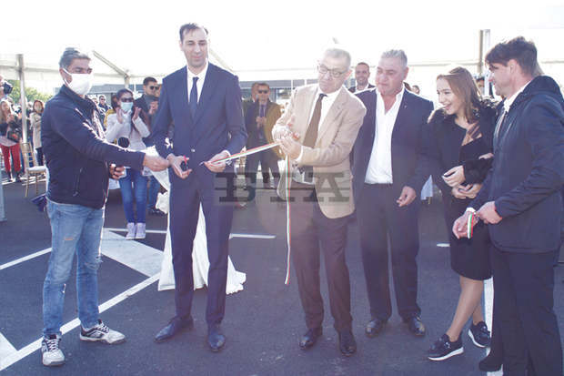 В Ямбол бе открит нов търговски комплекс с десет супермаркета за стоки от световноизвестни марки