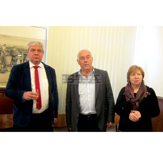Лозарството трябва да се приема като един от водещите отрасли в българската икономика, смятапроф. Мартин Банов Лозарството трябва да се приема като един от водещите отрасли в българската икономика, смятапроф. Мартин Банов
