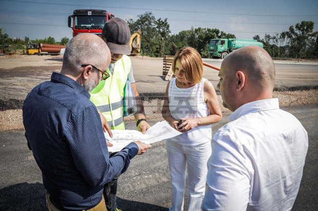 Кметът Фандъкова e проверила изпълнението на Южната дъга между пътен възел "Горубляне" и "Младост"