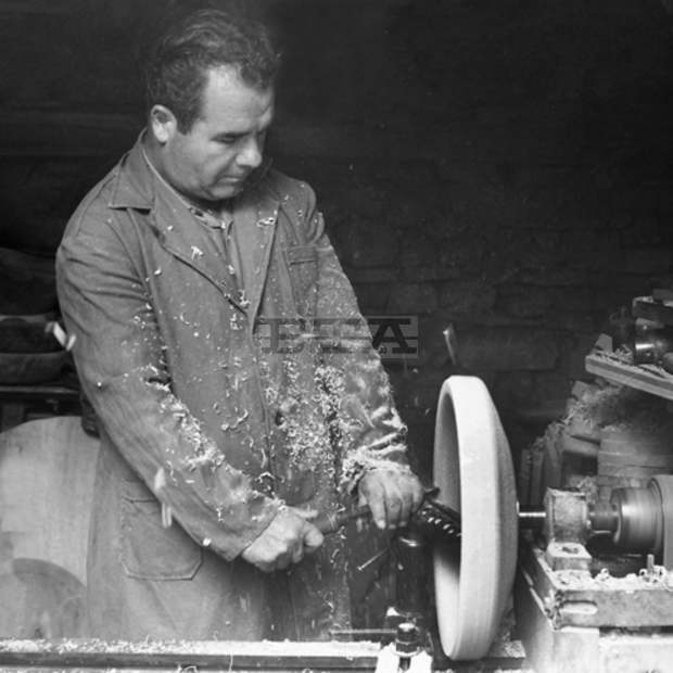 За празника на Троян ще бъде представена изложба със стругарски произведения "На спомена сред кръстопътните видения"