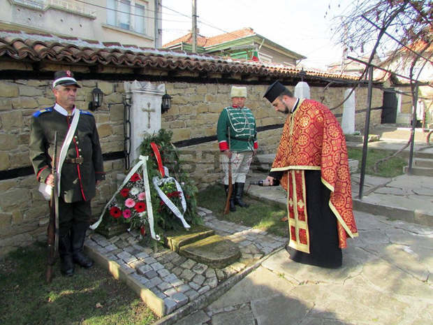 В Попово честваха 142-рата година от Освобождението на града в храма, възвестил свободата