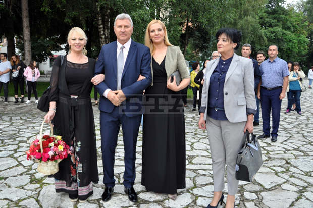 С постановката "Когато гръм удари" приключи осмото издание на "Звездите на театъра" в Разлог