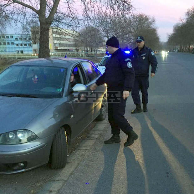Започна срещата на папа Франциск с католическата общност у нас