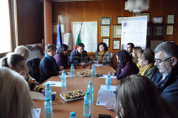 Три нови социални услуги за хора с деменция и психични разстройства ще заработят в Кърджали през 2021 г.