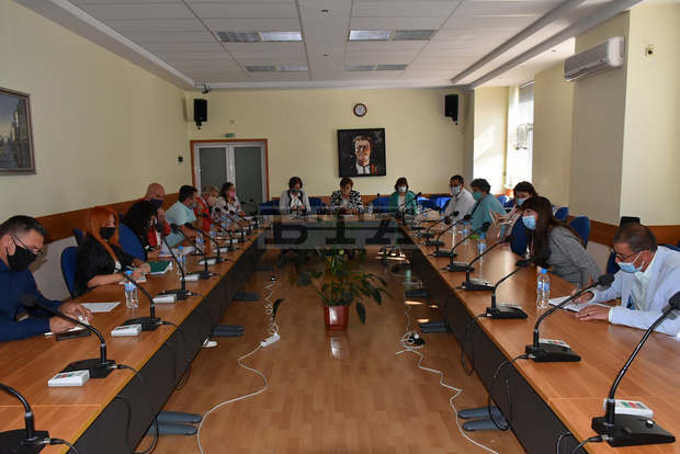 Кметовете на Троян и Ловеч са обсъдили изработката на Плана за интегрирано развитие