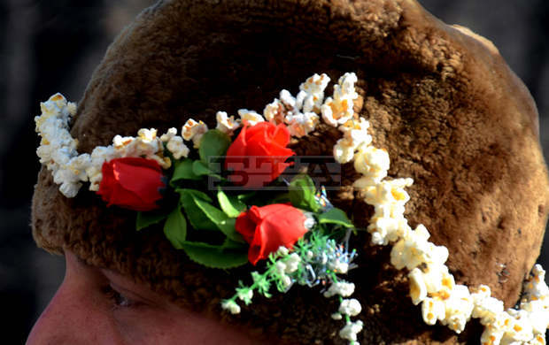 Онлайн конкурс за коледарски наричания организира читалище в община Търговище