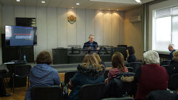 През 2019 г. в Търговище са образувани 55 са възпитателните дела заради престъпления, извършени от деца През 2019 г. в Търговище са образувани 55 са възпитателните дела заради престъпления, извършени от деца