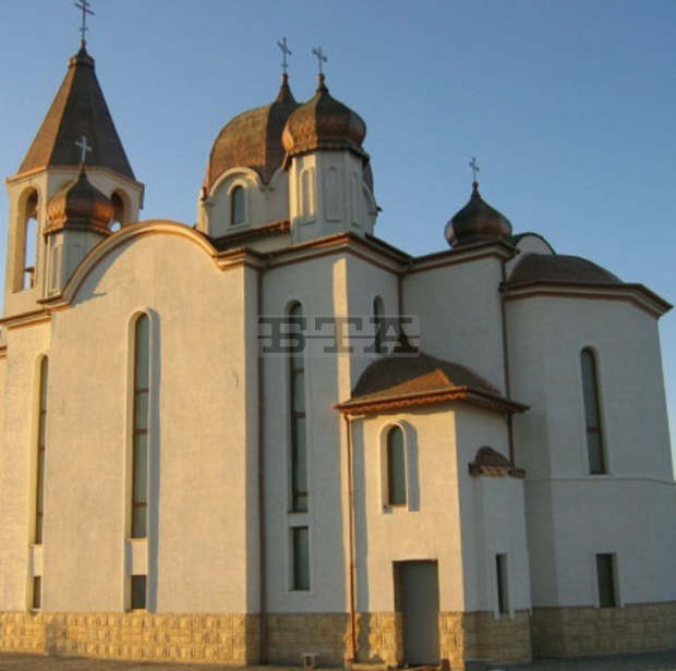 Монасите от манастира в с. Копиловци ще посрещнат Рождество Христово по стар стил