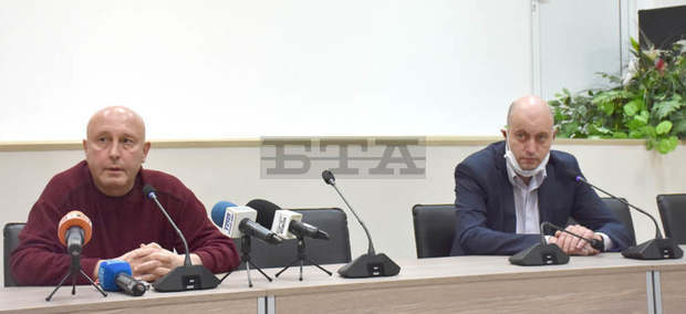 Във Видин тестват целия персонал на МБАЛ "Св.Петка" за COVID-19 Във Видин тестват целия персонал на МБАЛ "Св.Петка" за COVID-19