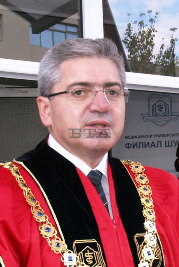 Ректорът на Медицинския университет във Варна стана почетен доктор на Военноморското училище Ректорът на Медицинския университет във Варна стана почетен доктор на Военноморското училище