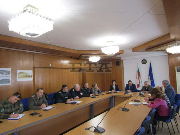 Нови 21 положителни проби за коронавирус потвърдени в Смолян за ден Нови 21 положителни проби за коронавирус потвърдени в Смолян за ден