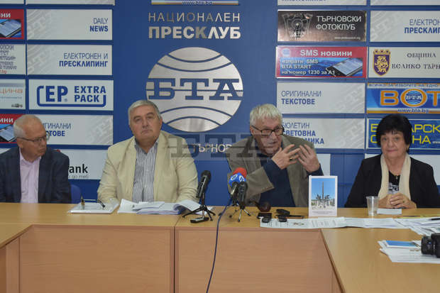 Във Велико Търново ще се състои  научна конференция "75 години от 9 септември 1944г" и кръгла маса, посветена на 100 години от рождението на Пенчо Кубадински