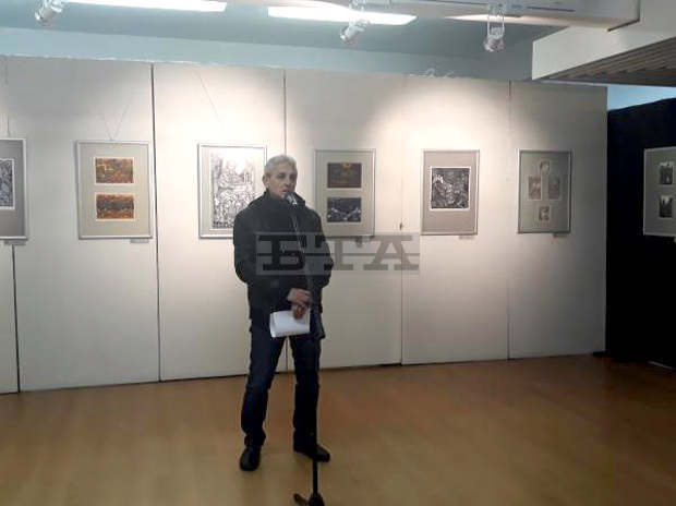 В Свищов бе открита изложбата "Златните страници на българската илюстрация. Бешков и учениците му"