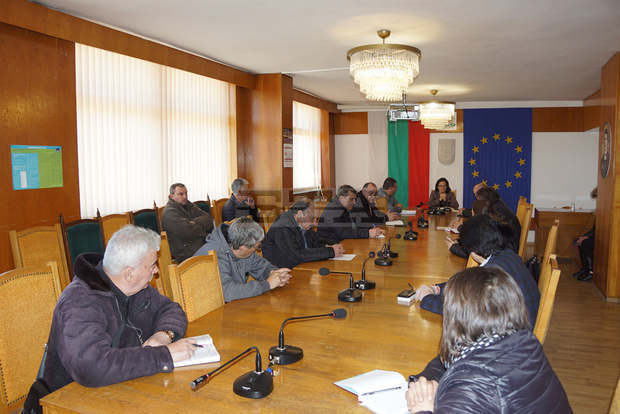 В плевенската община Левски предприемат строги противоепидемични мерки В плевенската община Левски предприемат строги противоепидемични мерки