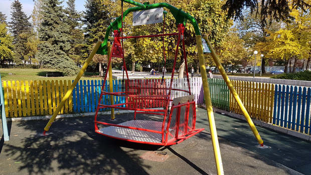 Люлка за деца с увреждания монтираха в Търговище