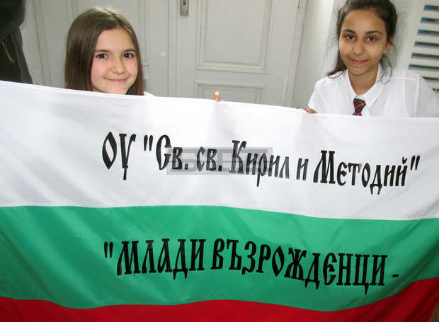 Силистра е домакин на втората регионална среща на клубовете "Млади възрожденци" от региона Силистра е домакин на втората регионална среща на клубовете "Млади възрожденци" от региона