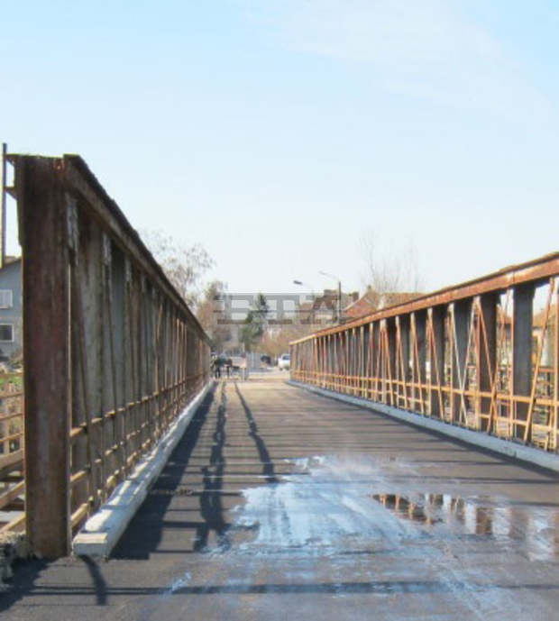 Протестиращите срещу демонтиране на моста при Чомаковци в община Червен бряг изпращат отворено писмо до институциите