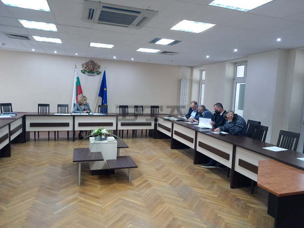 В Областната администрация в Силистра е проведено заседание за изграждане и ремонт на паметници