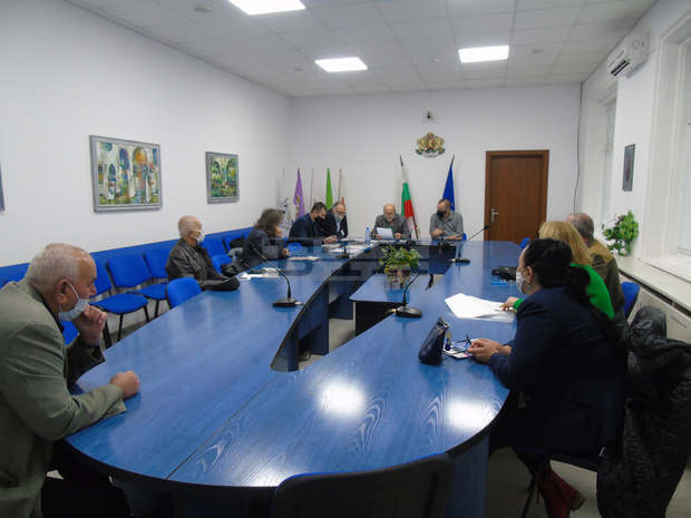 Областната администрация в Търговище изпраща до Министерство на отбраната предложение за финансиране обновяването на военни паметници