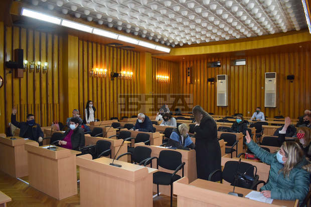 Увеличение на таксата за битови отпадъци предлагат от общината в Разград