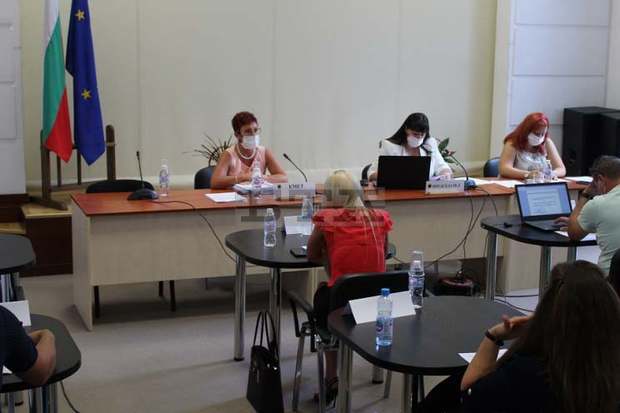 Кметът на Тетевен представи пред общинския съвет отчет за изпълнението на проектите, финансирани с европейски средства