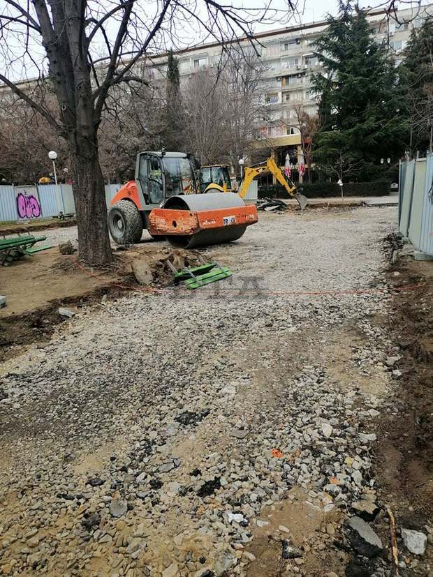 Детска площадка ще бъде изграденав парка "Тракия"в Стара Загора Детска площадка ще бъде изграденав парка "Тракия"в Стара Загора