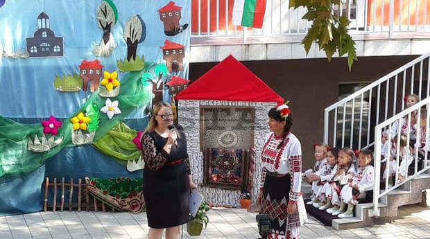 Училищата в община Свищов посрещнаха 2611 ученици