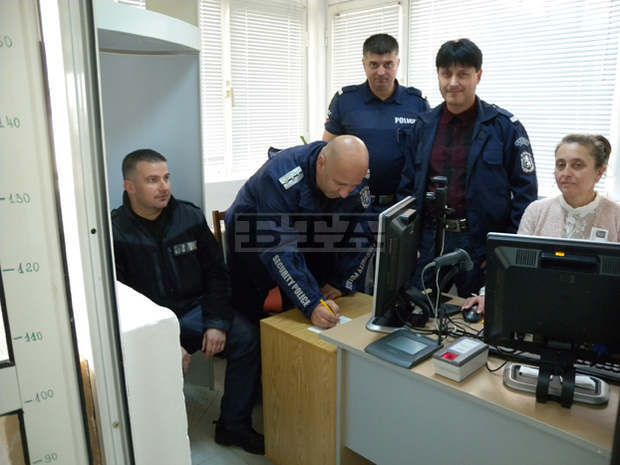Трета биометрична станция заработи в паспортната служба в Разград