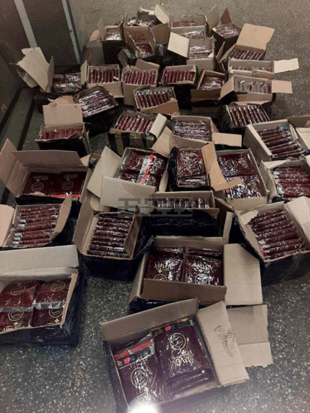 На "Капитан Андреево" са задържани 346 килограма контрабандна паста за наргиле