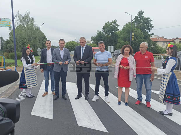 В Пазарджик беше открит ремонтираният околовръстен път и  участъкът до границата с област Пловдив