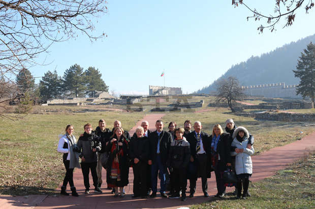 Делегации от чужбина гостуват в Перник